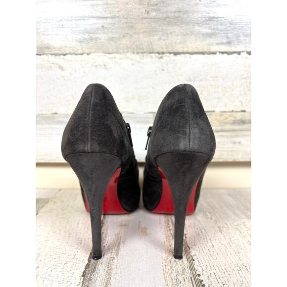 Christian Louboutin Women’s 9 Gray Charcoal Suede Tripoli Booties Heels Shoes - Picture 4 of 9